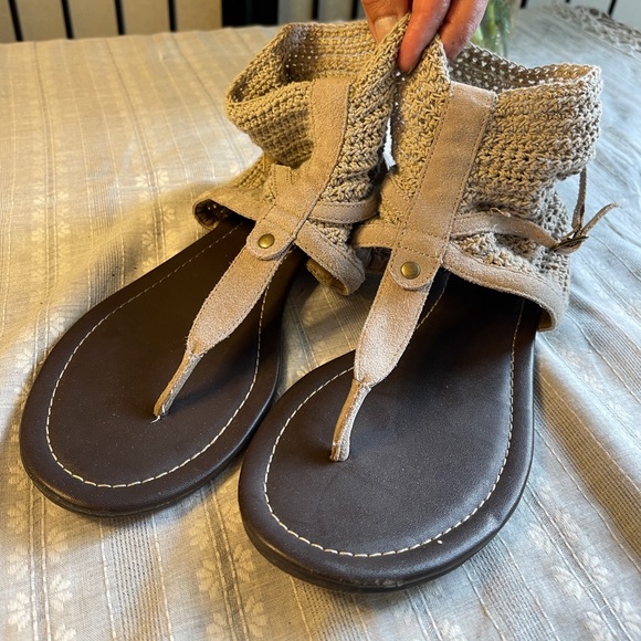 BP Sandals - Picture 8 of 8